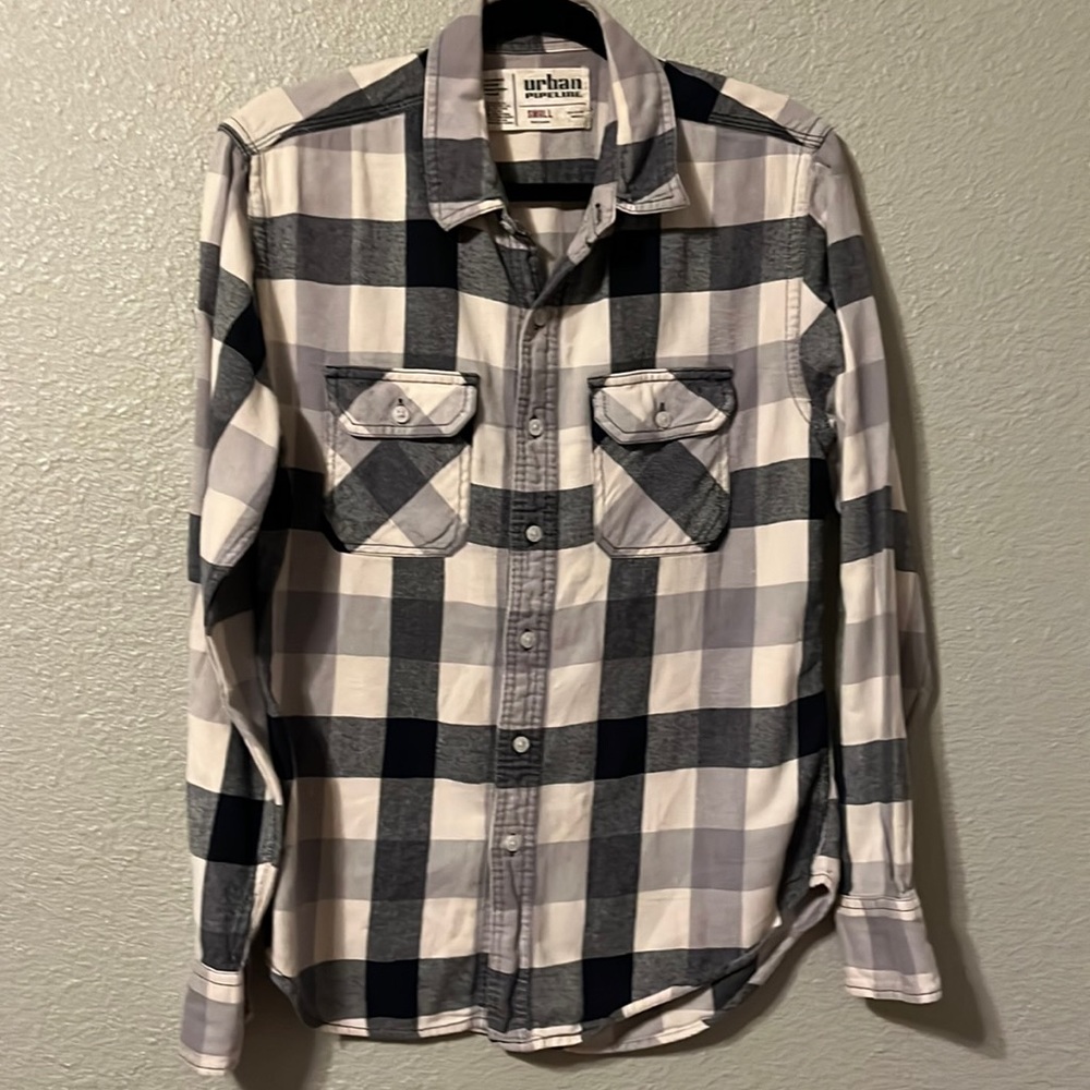 Urban Pipeline men’s flannel Size Small